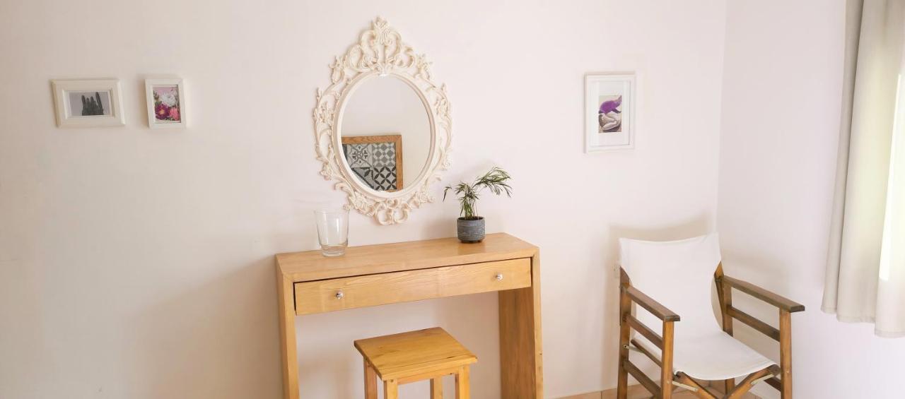 Central Apartment, Fully Equipped Химара Экстерьер фото