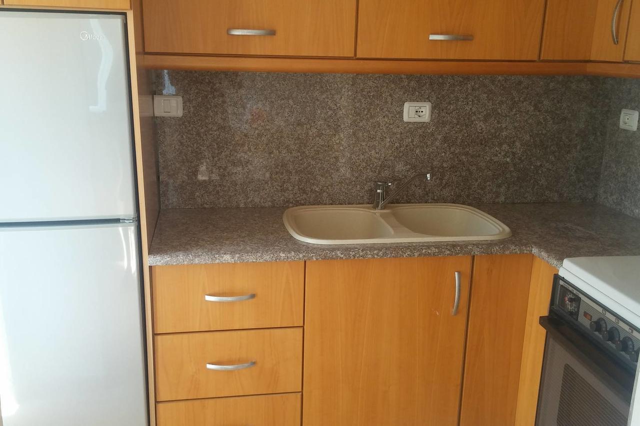 Central Apartment, Fully Equipped Химара Экстерьер фото