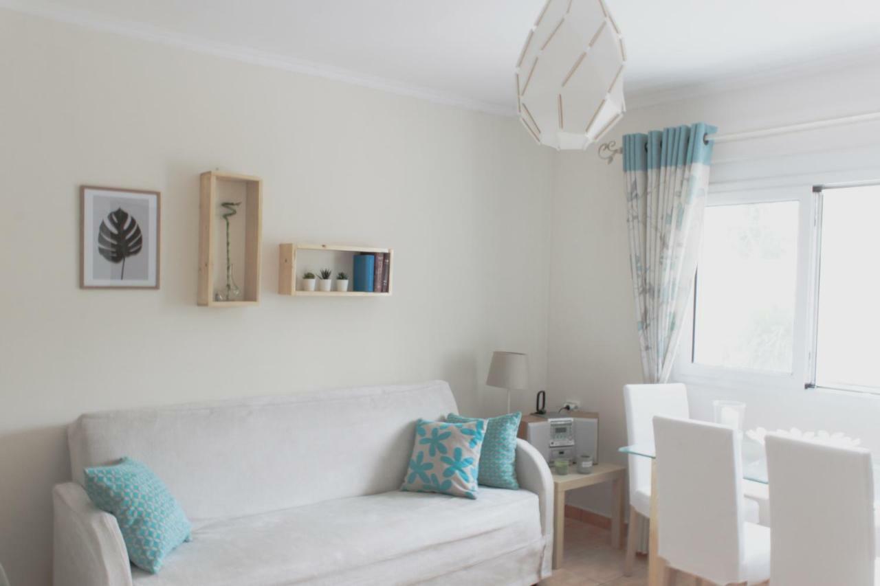 Central Apartment, Fully Equipped Химара Экстерьер фото